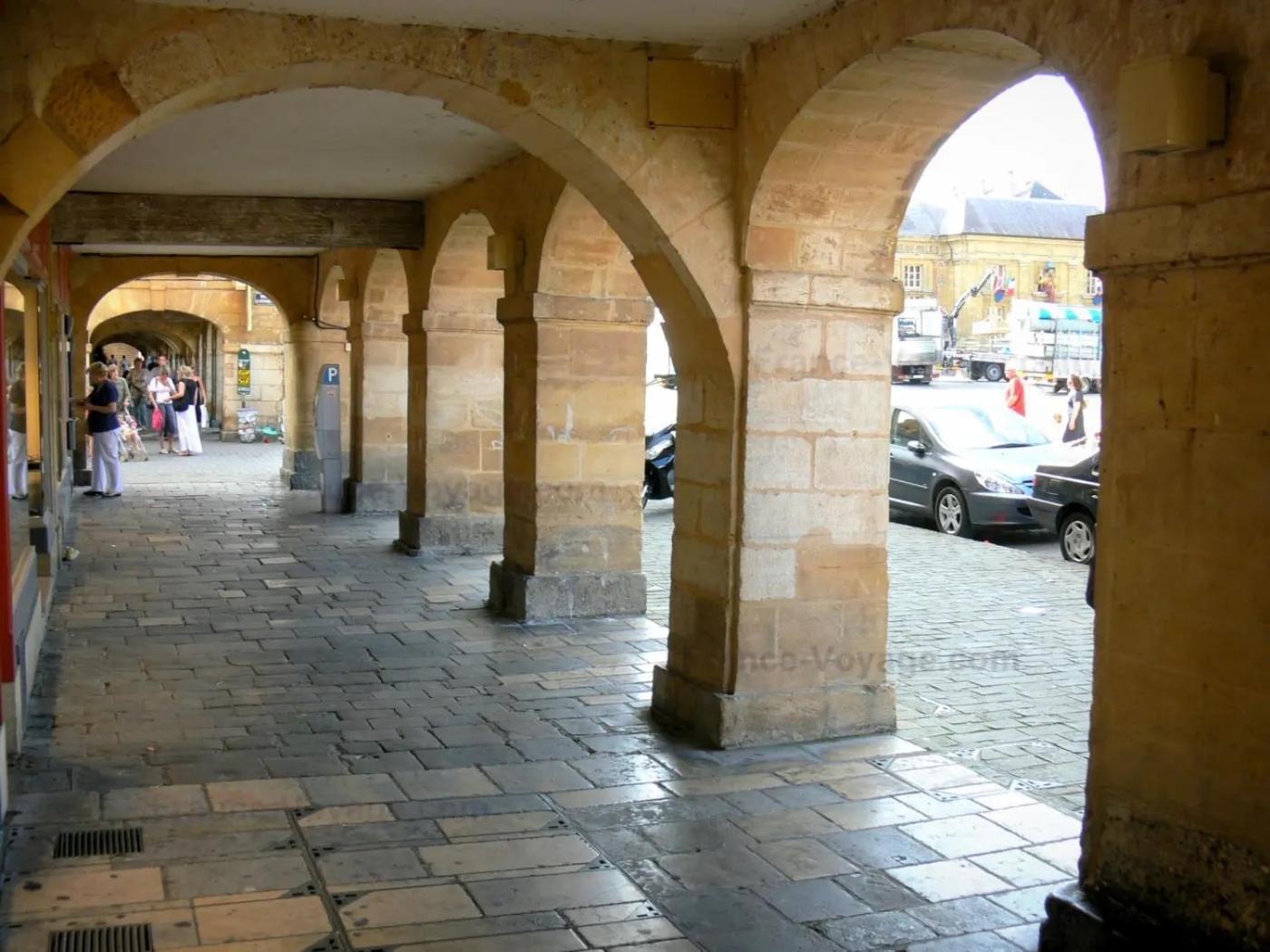 Le Petit Ardennais Charleville-Mezieres Exterior photo